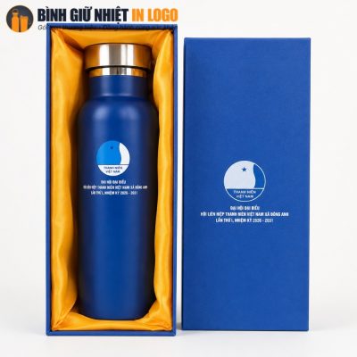 Cận cảnh bình giữ nhiệt GN-BN20 đặt gọn gàng trên lớp lụa vàng sang trọng bên trong hộp xi